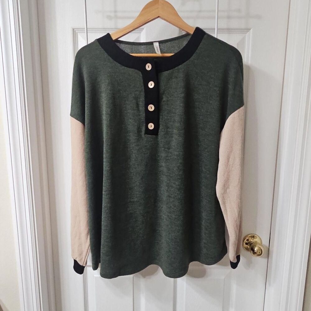 Women's Shirt